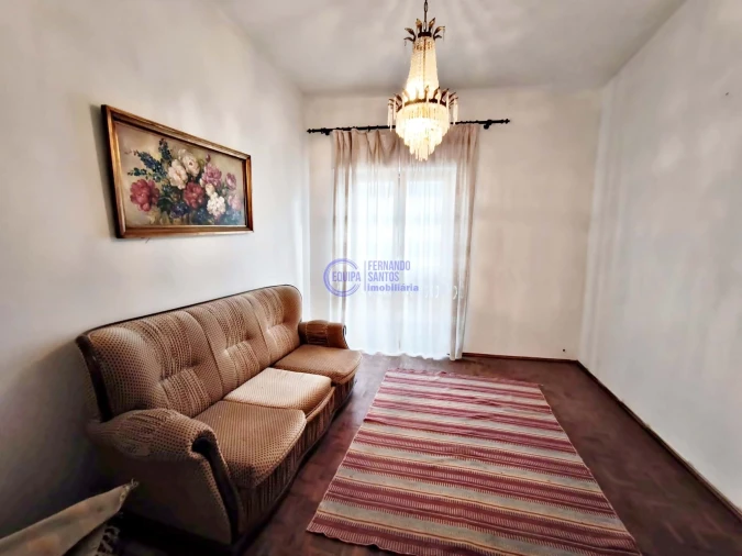 Moradia T6 para Venda em São Bartolomeu de Messines Foto 30