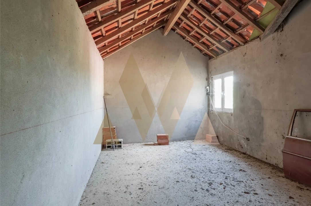 Moradia T5 para Venda em Ardegão, Freixo e Mato Foto 16