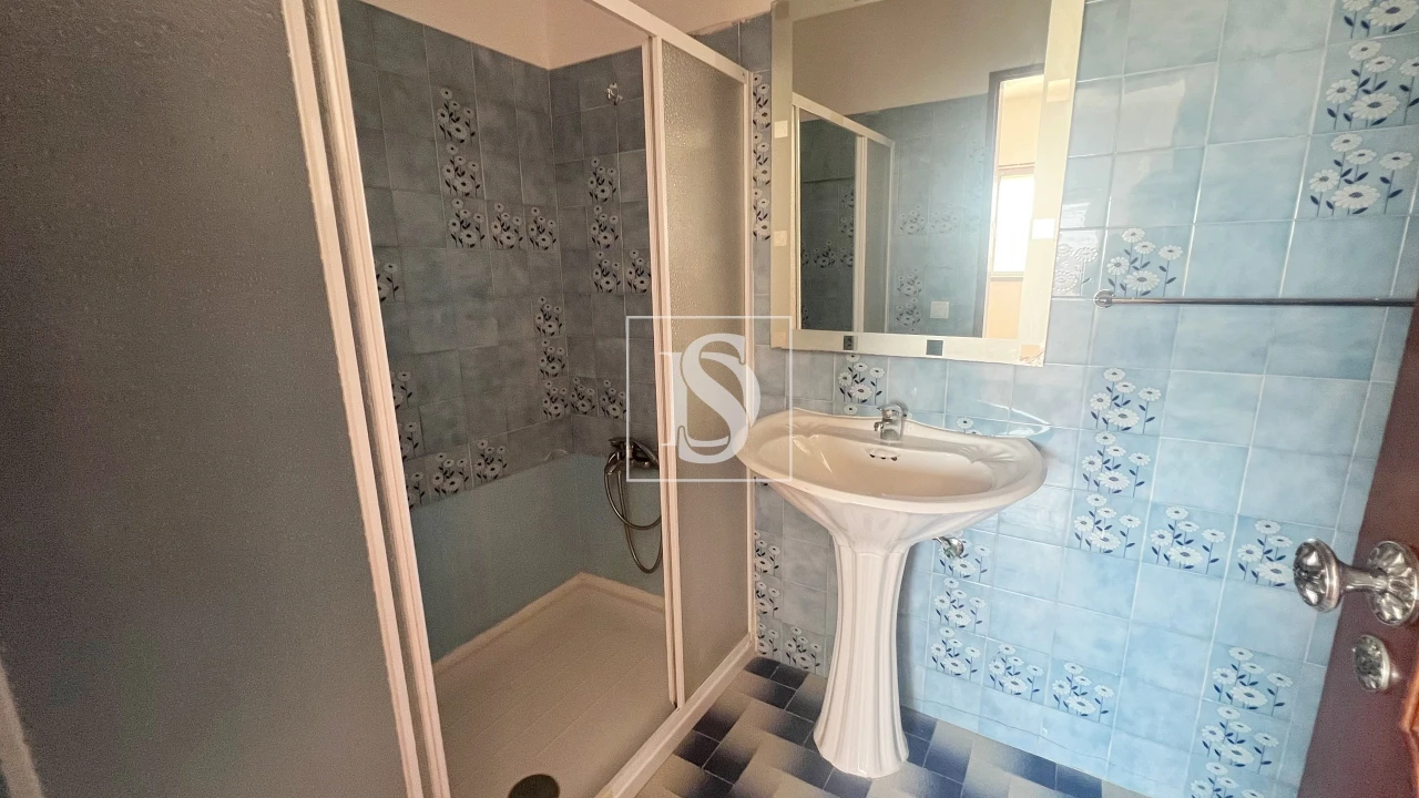 Moradia T10 para Venda em Atouguia da Baleia Foto 17