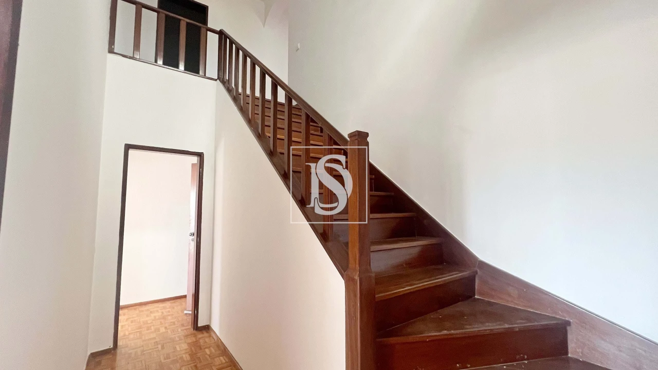 Moradia T10 para Venda em Atouguia da Baleia Foto 12