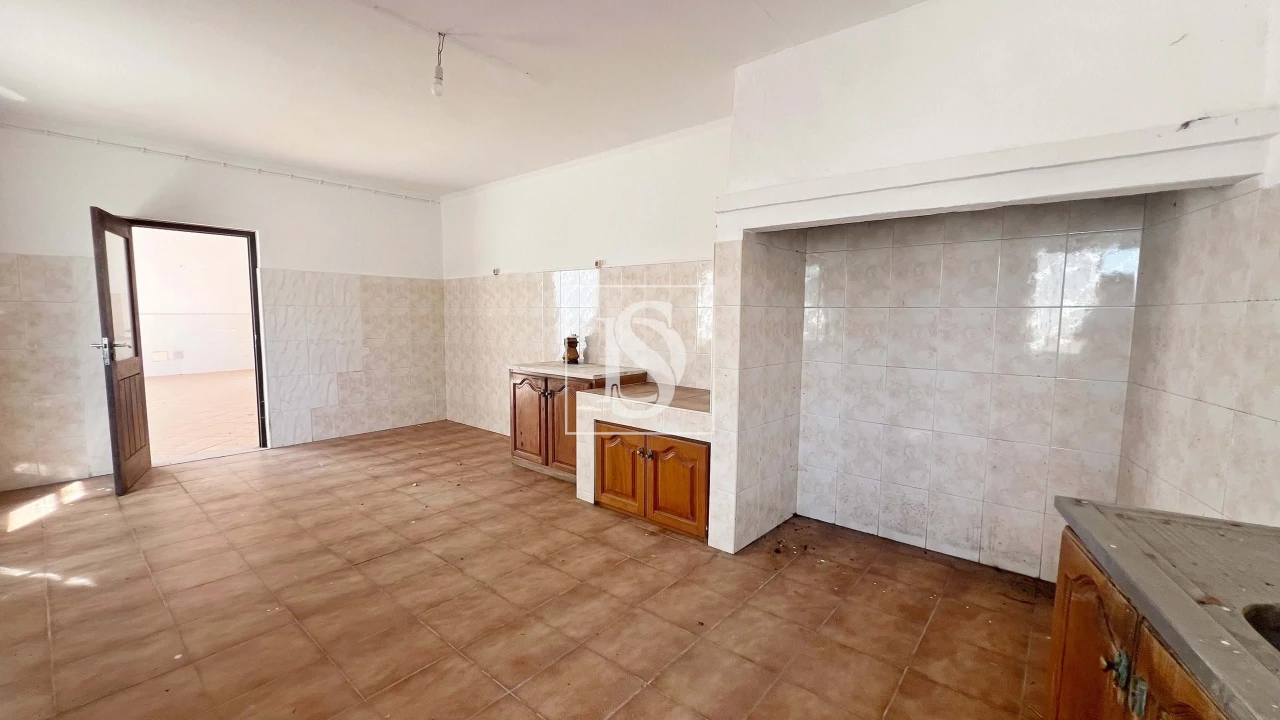 Moradia T10 para Venda em Atouguia da Baleia Foto 47