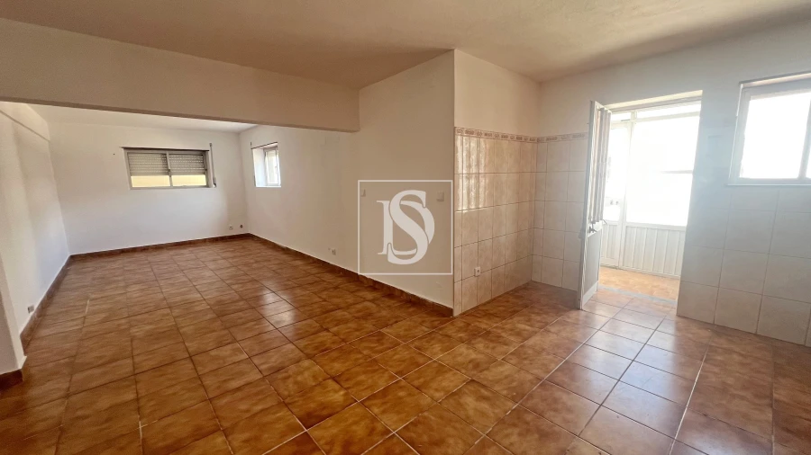 Moradia T10 para Venda em Atouguia da Baleia Foto 35