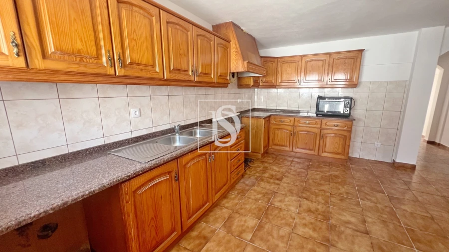 Moradia T10 para Venda em Atouguia da Baleia Foto 34