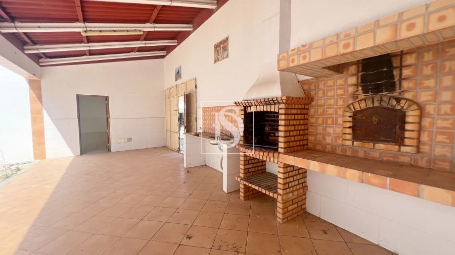 Moradia T10 para Venda em Atouguia da Baleia Foto 48