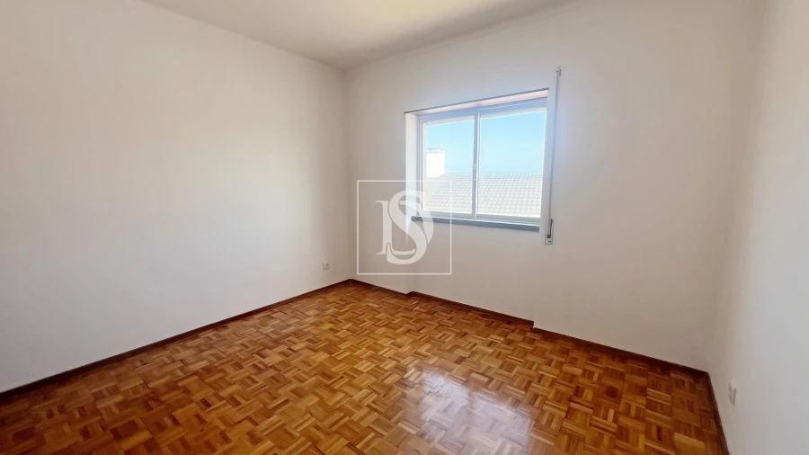 Moradia T10 para Venda em Atouguia da Baleia Foto 20