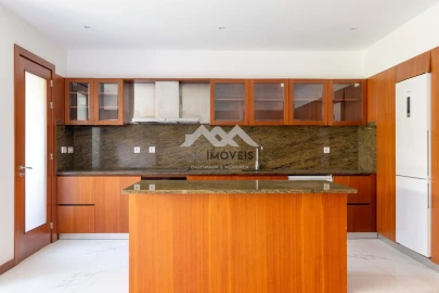 Apartamento T2 para Arrendamento em Cedofeita, Santo Ildefonso, Sé, Miragaia, São Nicolau e Vitória