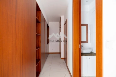 Apartamento T2 para Arrendamento em Cedofeita, Santo Ildefonso, Sé, Miragaia, São Nicolau e Vitória