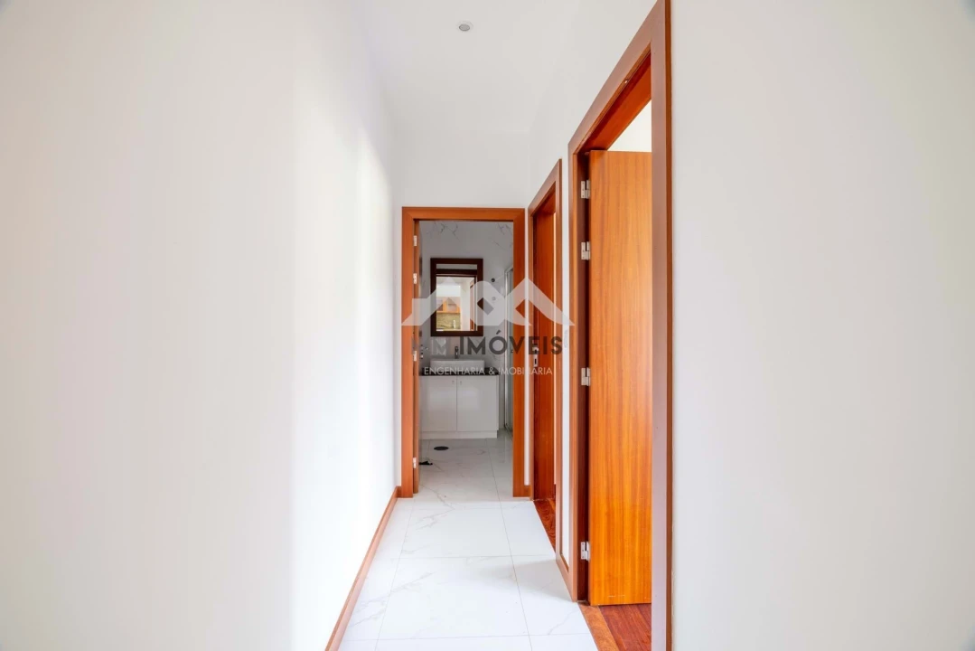 Apartamento T2 para Arrendamento em Cedofeita, Santo Ildefonso, Sé, Miragaia, São Nicolau e Vitória Foto 20