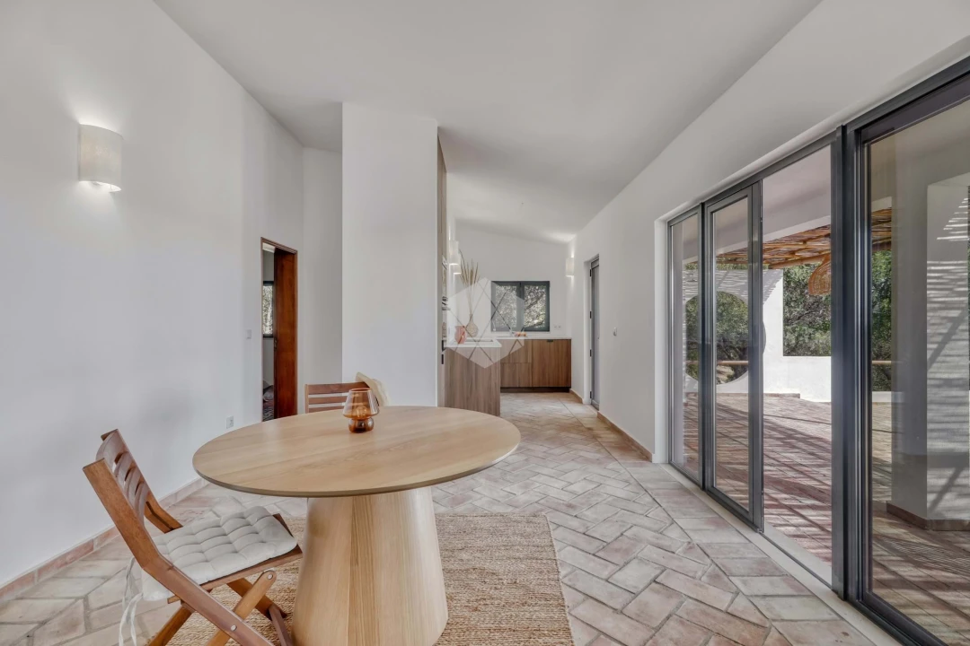 Moradia T3 para Venda em Santa Barbara de Nexe Foto 21