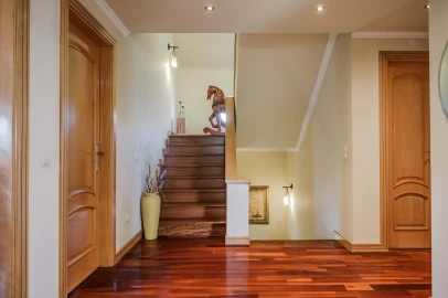 Moradia T5 para Venda em Palmela