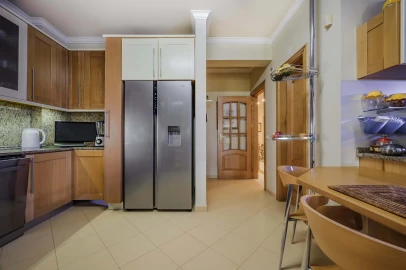 Moradia T5 para Venda em Palmela
