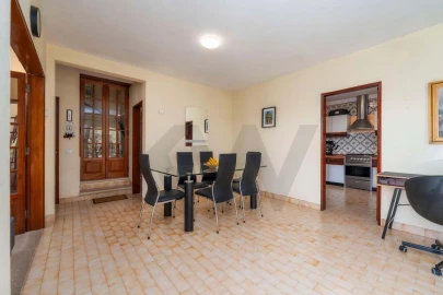 Moradia T3 para Venda em Loule (São Clemente)