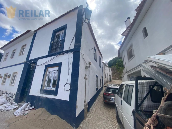 Moradia T3 para Venda em Alenquer (Santo Estêvão e Triana) Foto 2