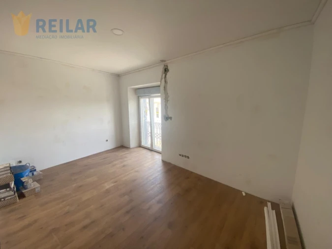 Moradia T3 para Venda em Alenquer (Santo Estêvão e Triana) Foto 5