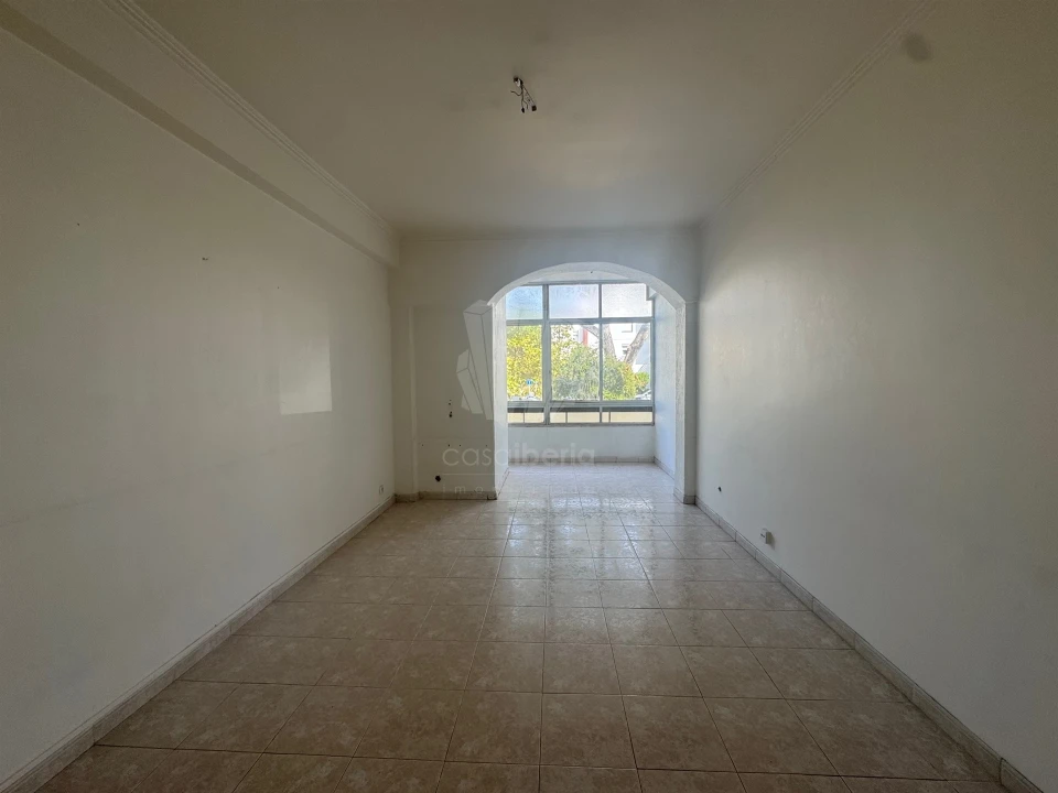 Apartamento T2 para Venda em Oeiras e São Julião da Barra, Paço de Arcos e Caxias Foto 5