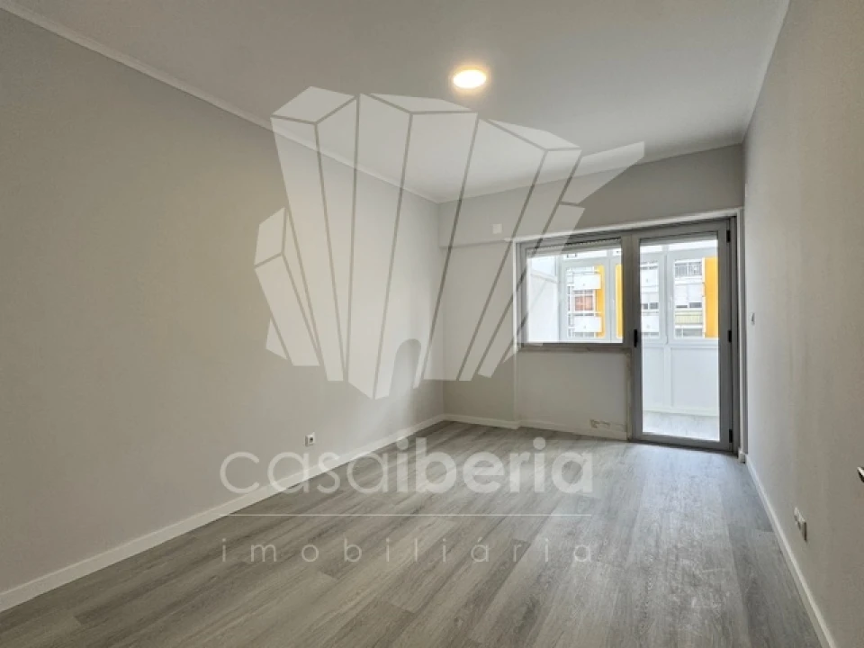 Apartamento T2 para Venda em Oeiras e São Julião da Barra, Paço de Arcos e Caxias Foto 19