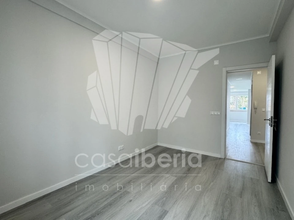 Apartamento T2 para Venda em Oeiras e São Julião da Barra, Paço de Arcos e Caxias Foto 9