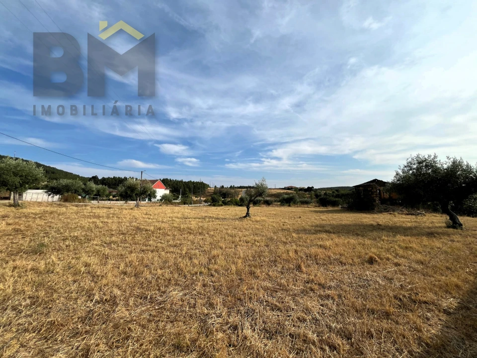 Moradia T2 para Venda em Salgueiro do Campo Foto 13