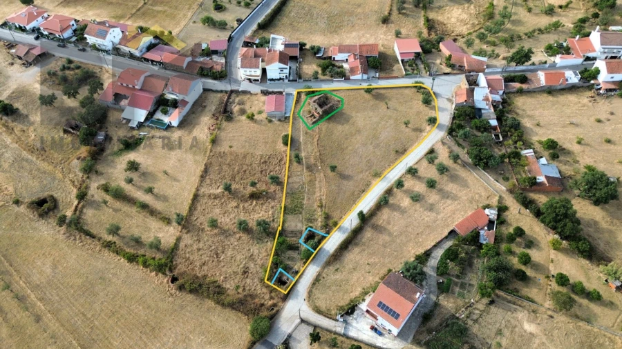 Moradia T2 para Venda em Salgueiro do Campo