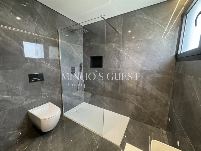 Moradia T3 para Venda em Merelim (São Paio), Panoias e Parada de Tibães Foto 17