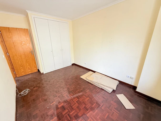 Apartamento T4 para Venda em São Martinho Foto 8