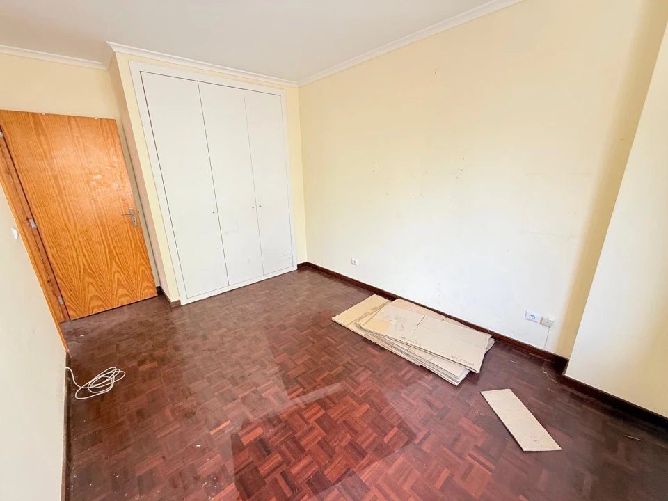 Apartamento T4 para Venda em São Martinho Foto 8