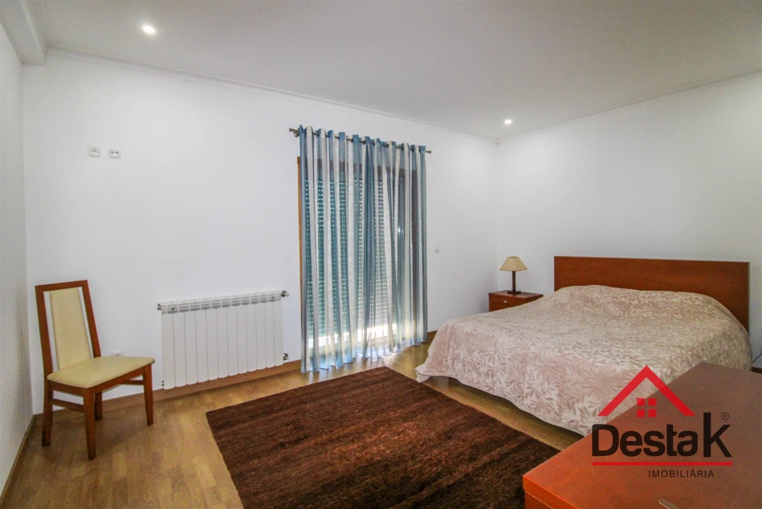 Moradia T3 para Venda em Santa Cruz da Trapa e São Cristóvão de Lafões Foto 26