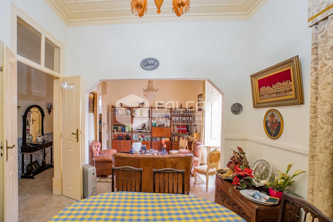 Moradia T5 para Venda em Vila Chã de Ourique Foto 9