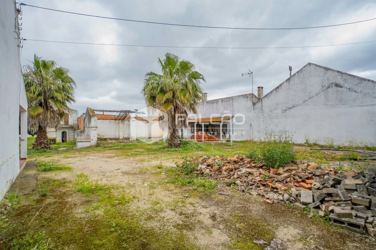 Moradia T5 para Venda em Vila Chã de Ourique Foto 27