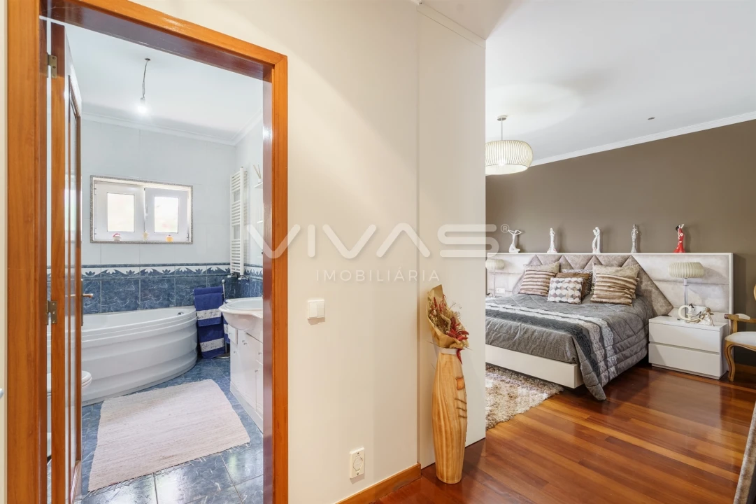 Moradia T3 para Venda em Lage Foto 21