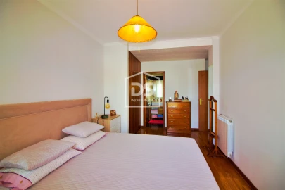 Apartamento T4 para Venda em Paredes