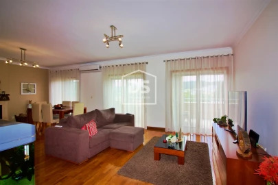 Apartamento T4 para Venda em Paredes