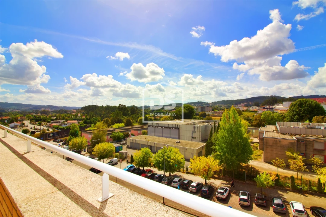 Apartamento T4 para Venda em Paredes Foto 39