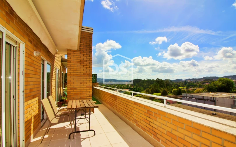 Apartamento T4 para Venda em Paredes Foto 38