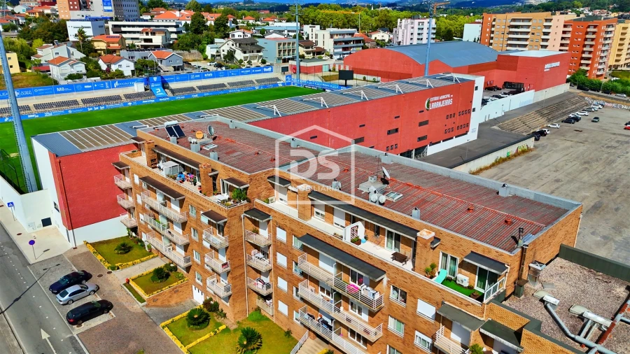 Apartamento T4 para Venda em Paredes Foto 46