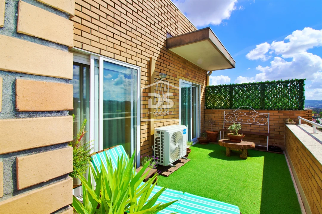 Apartamento T4 para Venda em Paredes Foto 42