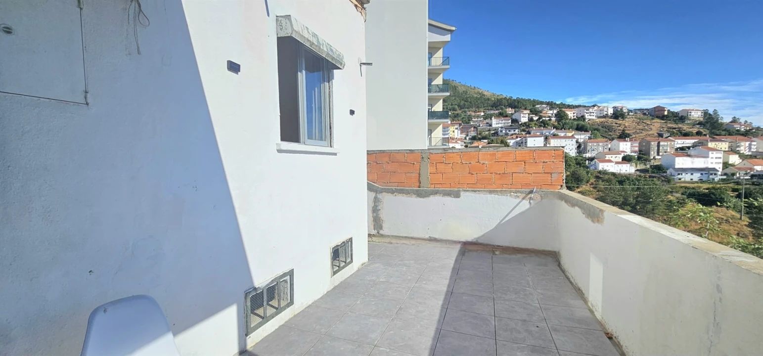 Apartamento T1 para Arrendamento em Covilhã e Canhoso Foto 1