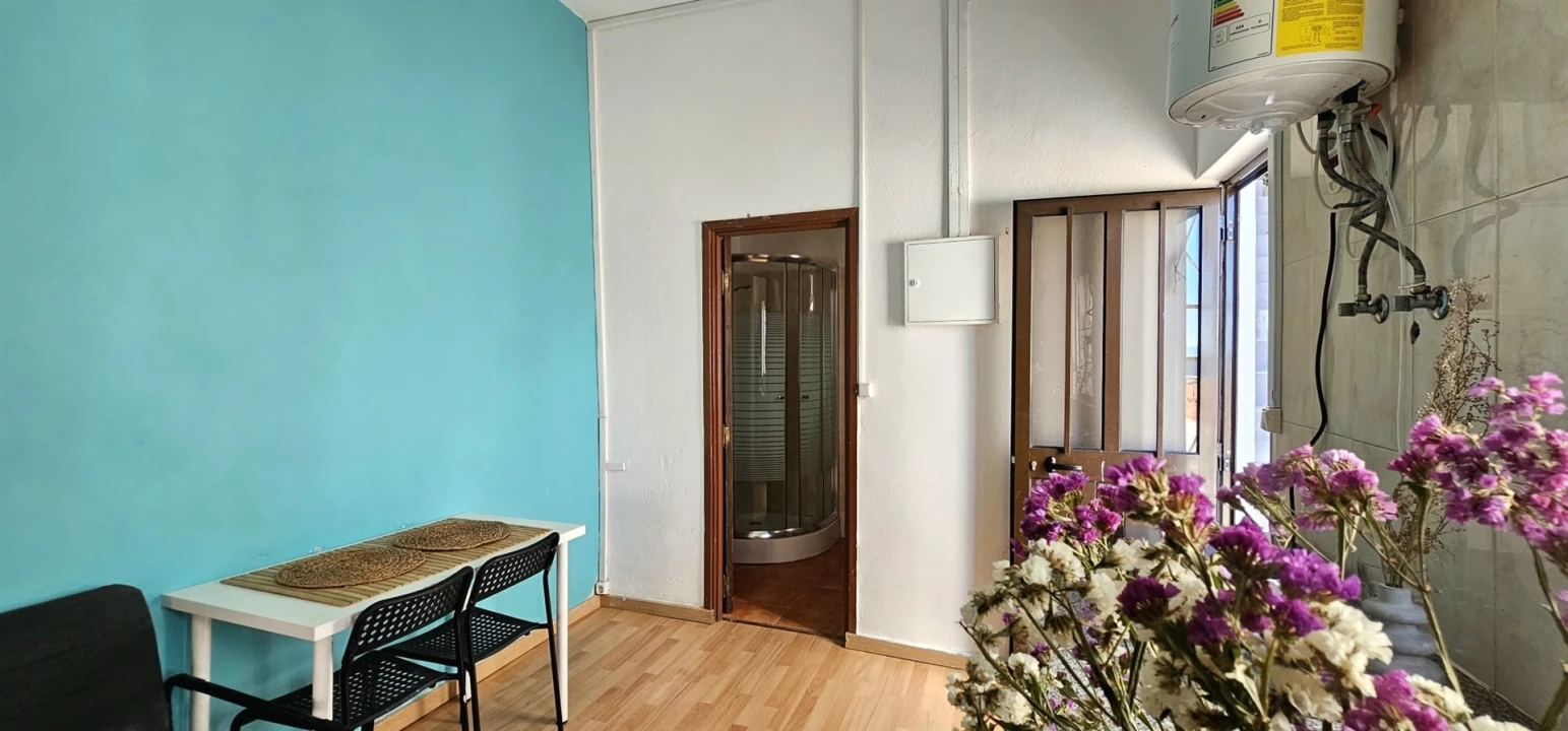 Apartamento T1 para Arrendamento em Covilhã e Canhoso Foto 7