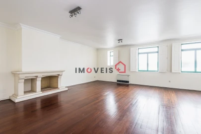 Apartamento T5 para Venda em Leiria, Pousos, Barreira e Cortes