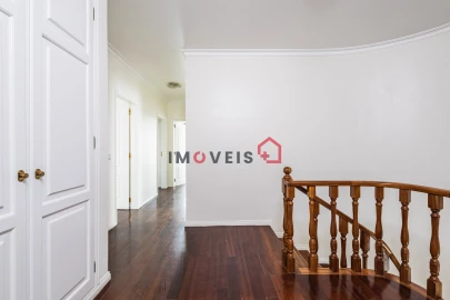 Apartamento T5 para Venda em Leiria, Pousos, Barreira e Cortes