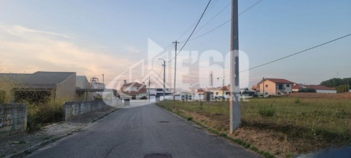 Terreno para Venda em Esmoriz