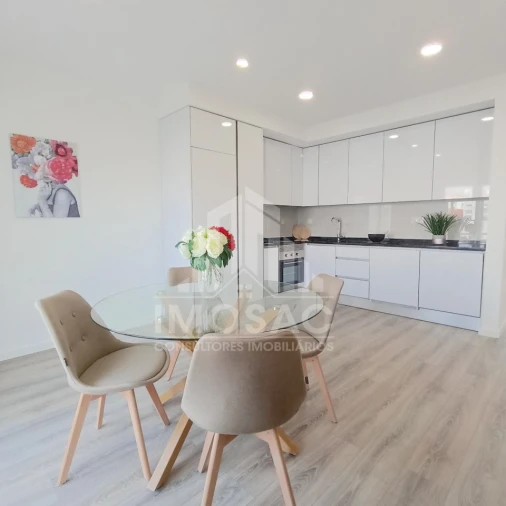 Apartamento T3 para Venda em Benfica Foto 7