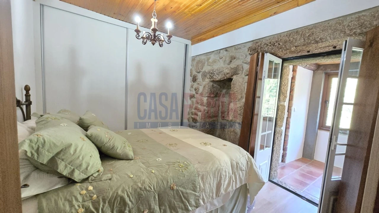 Moradia T2 para Venda em Ponte da Barca, V.N. Muía, Paço Vedro Magalhães Foto 12