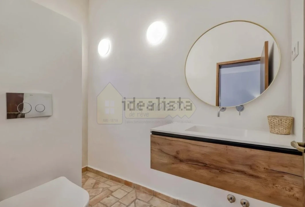 Moradia T3 para Venda em Santa Barbara de Nexe Foto 9