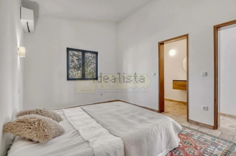 Moradia T3 para Venda em Santa Barbara de Nexe Foto 7