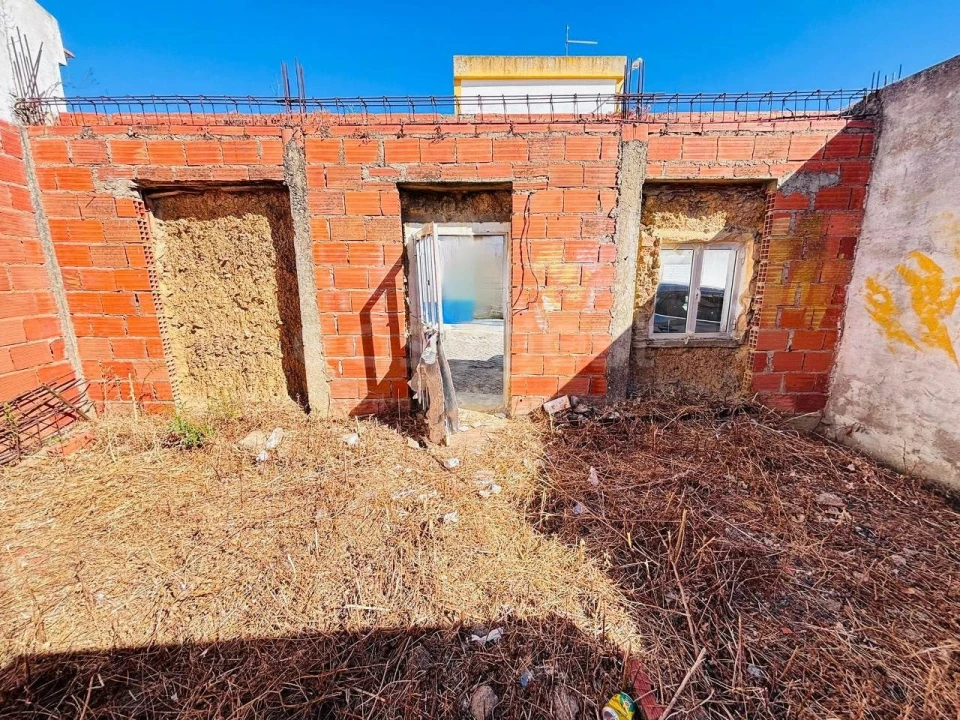 Moradia T2 para Venda em Beja (Santiago Maior e São João Baptista) Foto 2