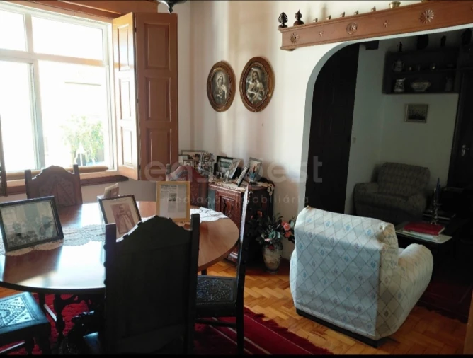 Moradia T4 para Venda em Freixo de Espada a Cinta e Mazouco Foto 9