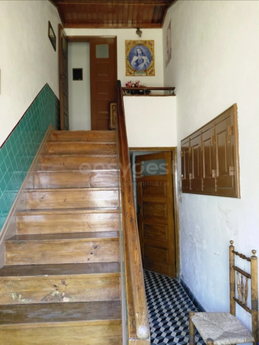 Moradia T4 para Venda em Freixo de Espada a Cinta e Mazouco Foto 23