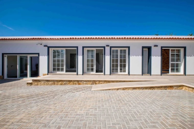 Moradia T4 para Venda em Alfeizerão Foto 2