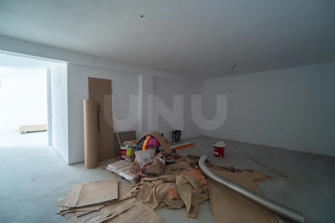 Moradia T4 para Venda em Santa Maria, São Pedro e Sobral da Lagoa Foto 25